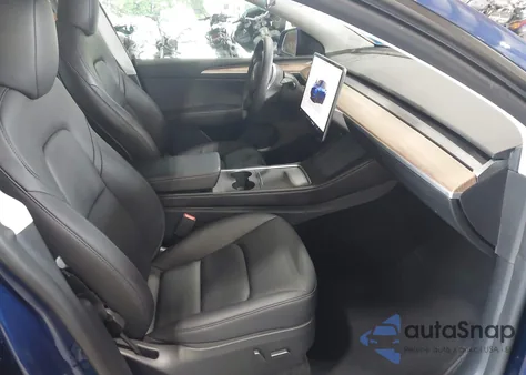 2023 Tesla Model Y Awd/Long Range Dual Motor All-Wheel Drive from USA, damaged, VIN 7SAYGDEE9PF889132